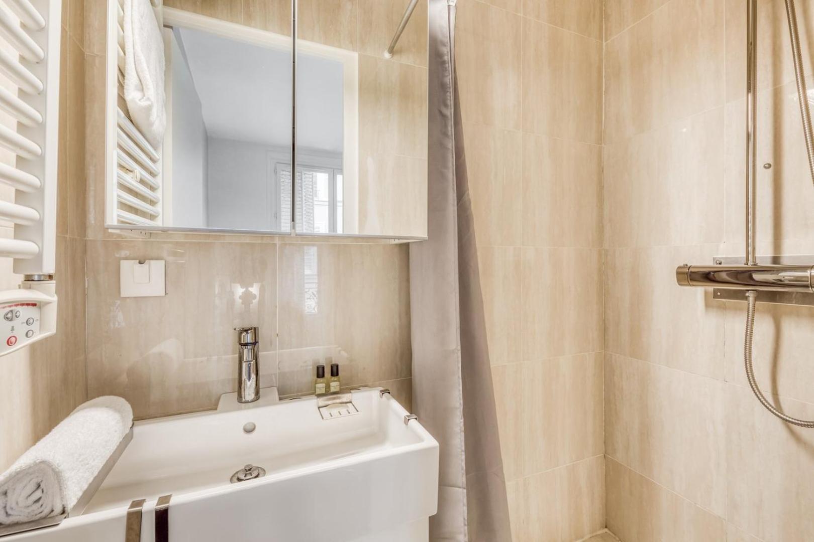 Charming Apartment Close To Bercy Paris Luaran gambar